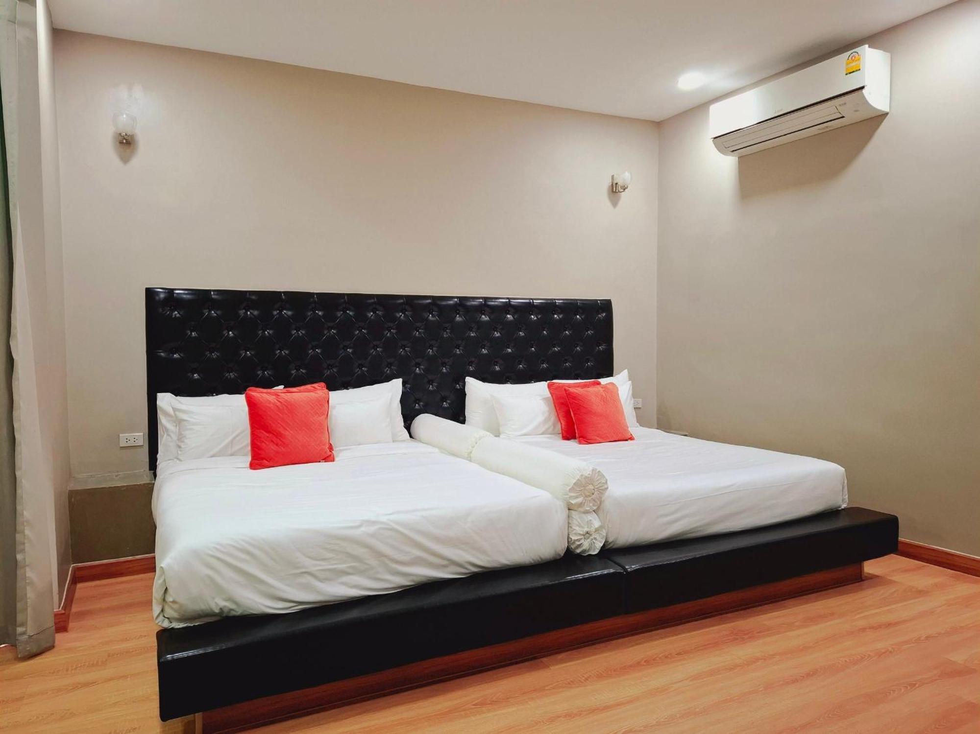 Sawasdee​ Buriram​ Resort Ruang foto